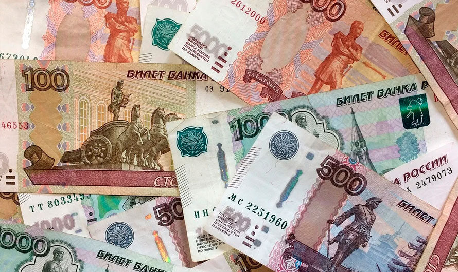 Как рассчитаться с сотрудником за нерабочие майские дни